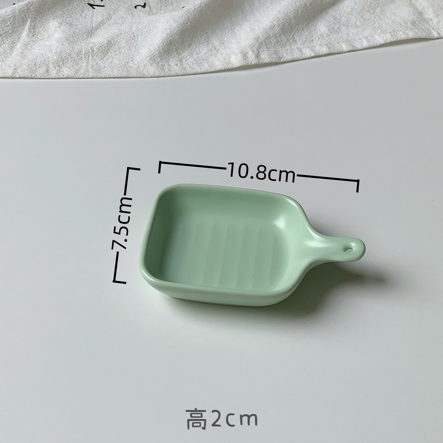 倉鼠陶瓷食盆 倉鼠碗 倉鼠陶瓷碗 倉鼠水盆 小寵食盆 倉鼠飼料碗 手柄陶瓷碗 倉鼠水盆